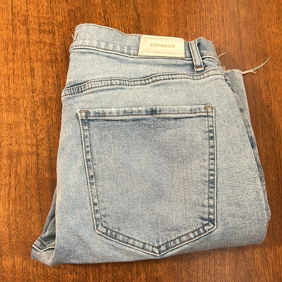 Express High Rise Flare With Side Stripe Embellishments. - Picture 9 of 9